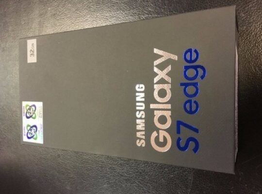 Samsung S7 Edge with Gear