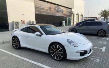 Porshe Carrera 911 4