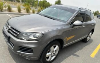 Full Options 2013 VW Touareq V6 Gulf Specs