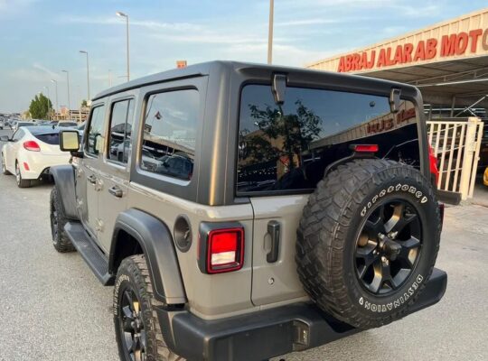 Jeep 2021 very clean car for sale