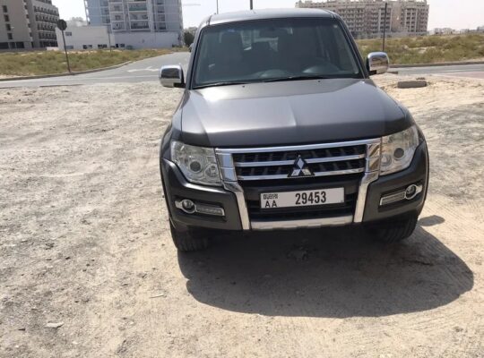 Mitsubishi Pajero 2016