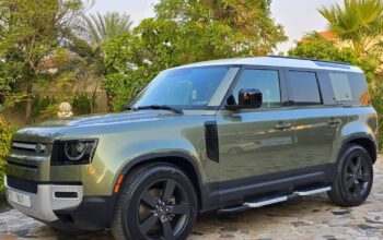 Land Rover Defender 110S with 7 seats