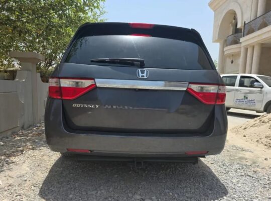 Honda Odyssey 2013 Full Options