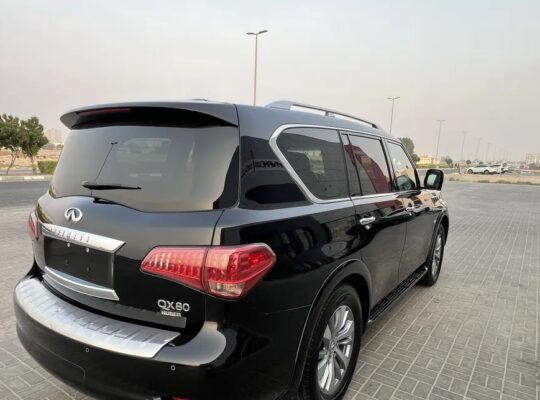 للبيع انفنتي QX80