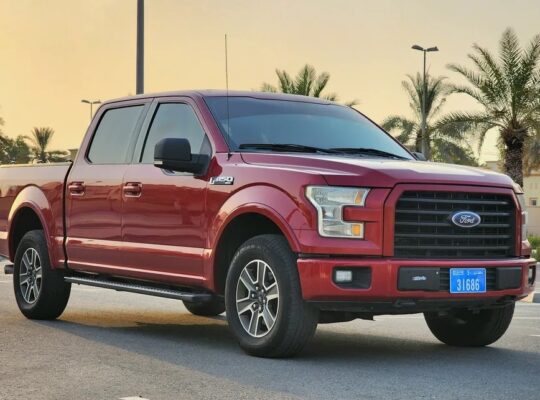 2016 Ford F150 XLT / Gcc Specs / V8 / Original Pai