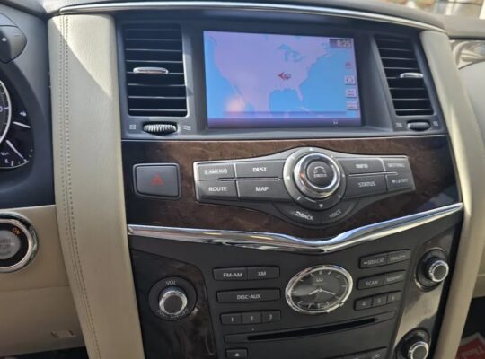 Infiniti QX80 5.6 2014