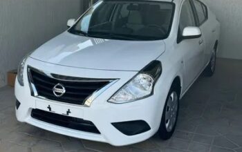 Nissan Sunny 2022