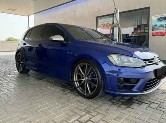 Volkswagen Golf R 2017