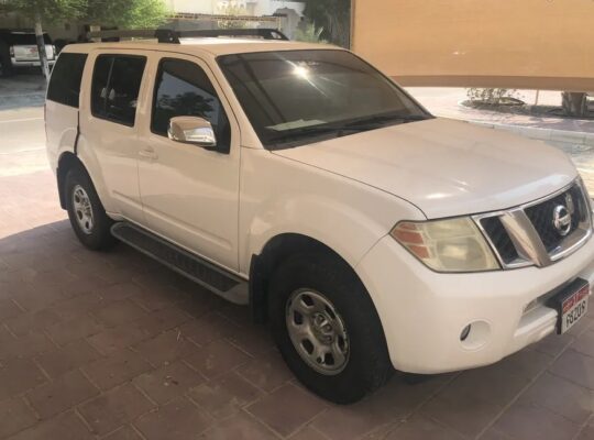 Nissan Pathfinder S Model 2011, Well Maintained