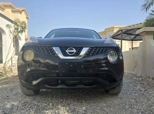 NIssan Juke SV 1.6 L 2015