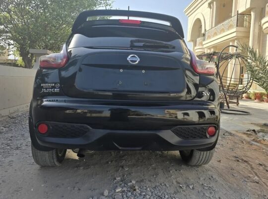 NIssan Juke SV 1.6 L 2015