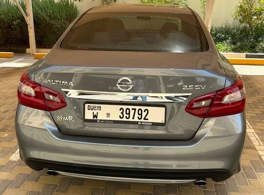 Nissan Altima SV 2018 GCC in excellent condition