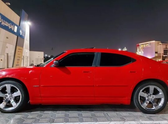 Dodge Charger RT 2010 – Full Option