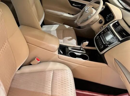 Nissan Altima SV 2018 GCC in excellent condition