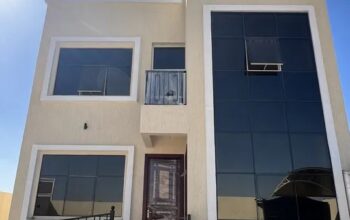 للبيع فيلا جديده في بساتين الزبير تملك عرب 4840 قد