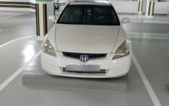 هوندا اكورد للبيع 2006