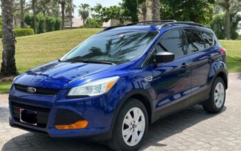 ford escape gcc specs still in very smooth conditi