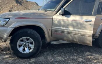 نيسان باترول سفاري للبيع موديل 1999