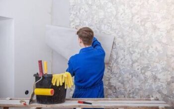 Wallpaper Fixing Work Contractor In Dubai