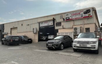 Range Rover and Rolls Royce Auto workshop