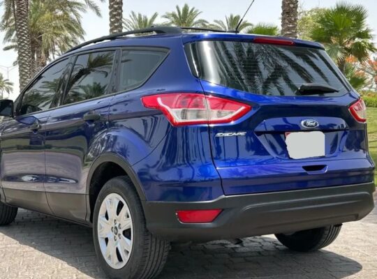 ford escape gcc specs still in very smooth conditi