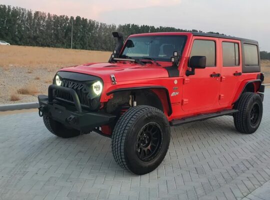 JEEP WRANGLER 2013 GCC VERY CLEAN IN SIDE AND OUT