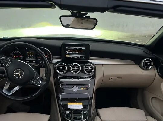 Mercedes Benz C300 2017 Full option Convertible