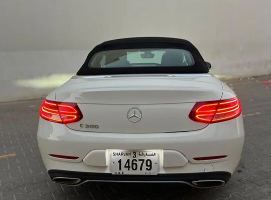 Mercedes Benz C300 2017 Full option Convertible