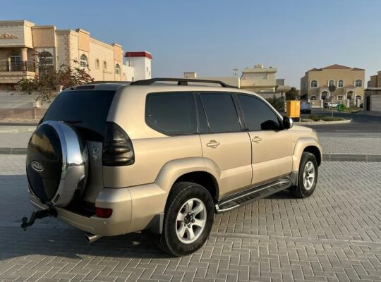 تويوتا برادو 2006 خليجي بحاله ممتازه