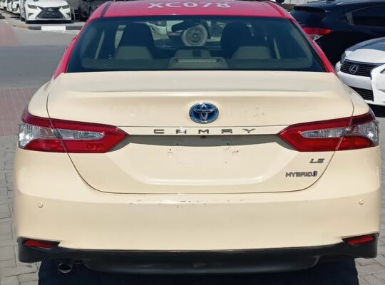 تويوتا كامري خليجي LE 2020