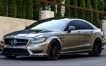 Mercedes CLS 63 موديل 2012 اللون رمادي خليجي