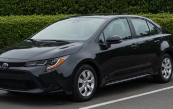تويوتا كورولا سوداء 2020 ، black Toyota Corolla 20
