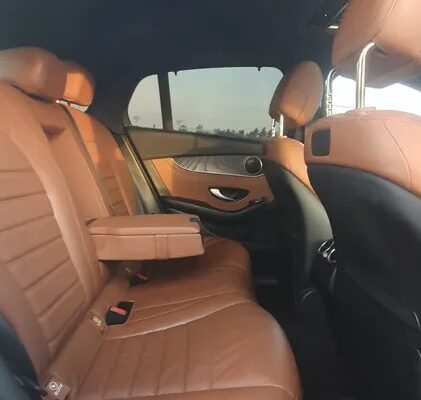 مرسيدس GLC 250 خليجي 2018 نظيفة جداً صبغ وكالة