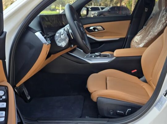 BMW 320 V4- 2.0L-رقم 1