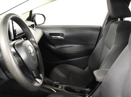 تويوتا كورولا سوداء 2020 ، black Toyota Corolla 20