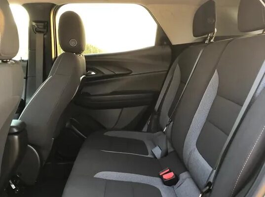 Chevrolet trailblazer model 2023 engine 1.3 cc Tur