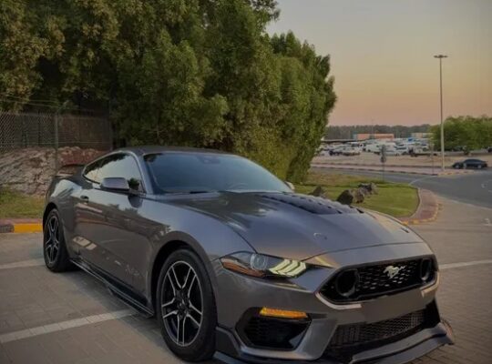 فورد موستنج 2021 للبيع