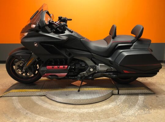 2020 HONDA GOLD WING DCT