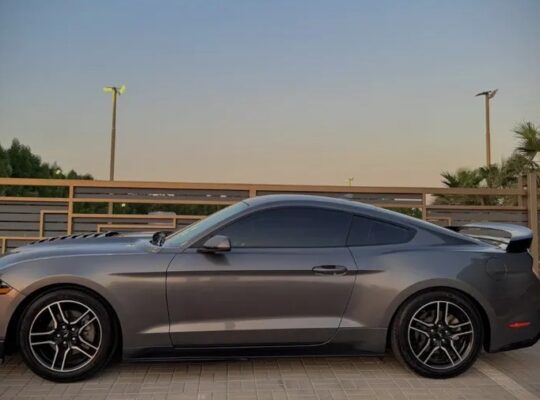 فورد موستنج 2021 للبيع