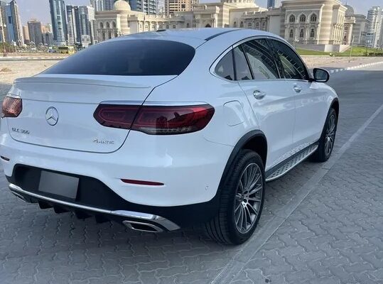 مرسيدس GLC300 coupe 2023