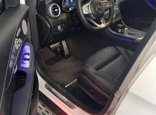 مرسيدس GLC300 coupe 2023