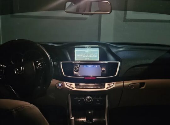 هوندا اكورد 6 سلندر فل اوبشن للبيع