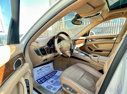 Porsche Panamera 2012