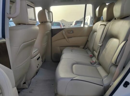 للبيع نيسان باترول تيتانيوم صبغ وكالة محركات وكالة