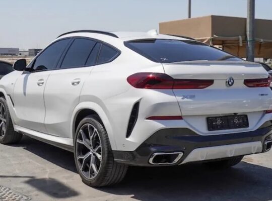 بي ام دبليو X6 موديل 2022 صبغ وتشييكات وضمان الوكا
