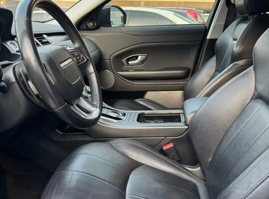 Range Rover Evouge sports 2019 car is very well ma
