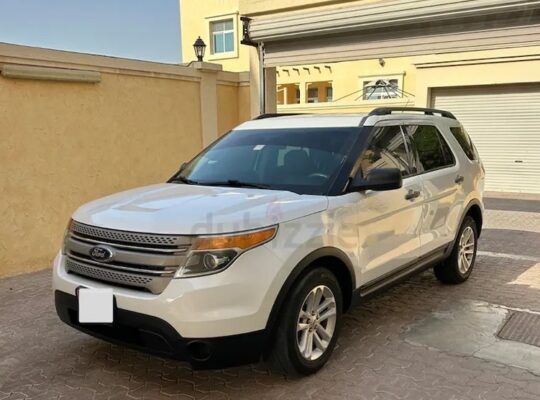 فورد اكسبلور 2015 للبيع