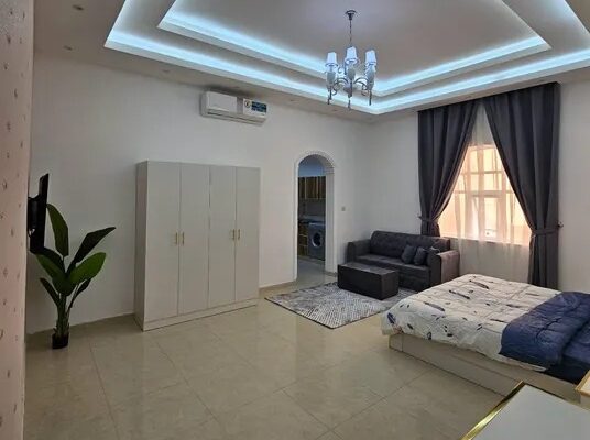 ستديوهات وغرف وصاله مفروش وغير مفروش شامل مياه كهر