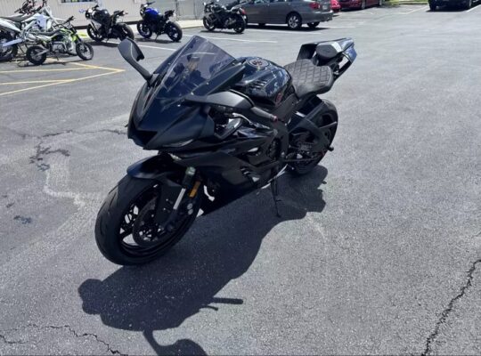 2020 yamaha R6
