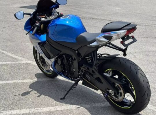 2021 suzuki GSXR